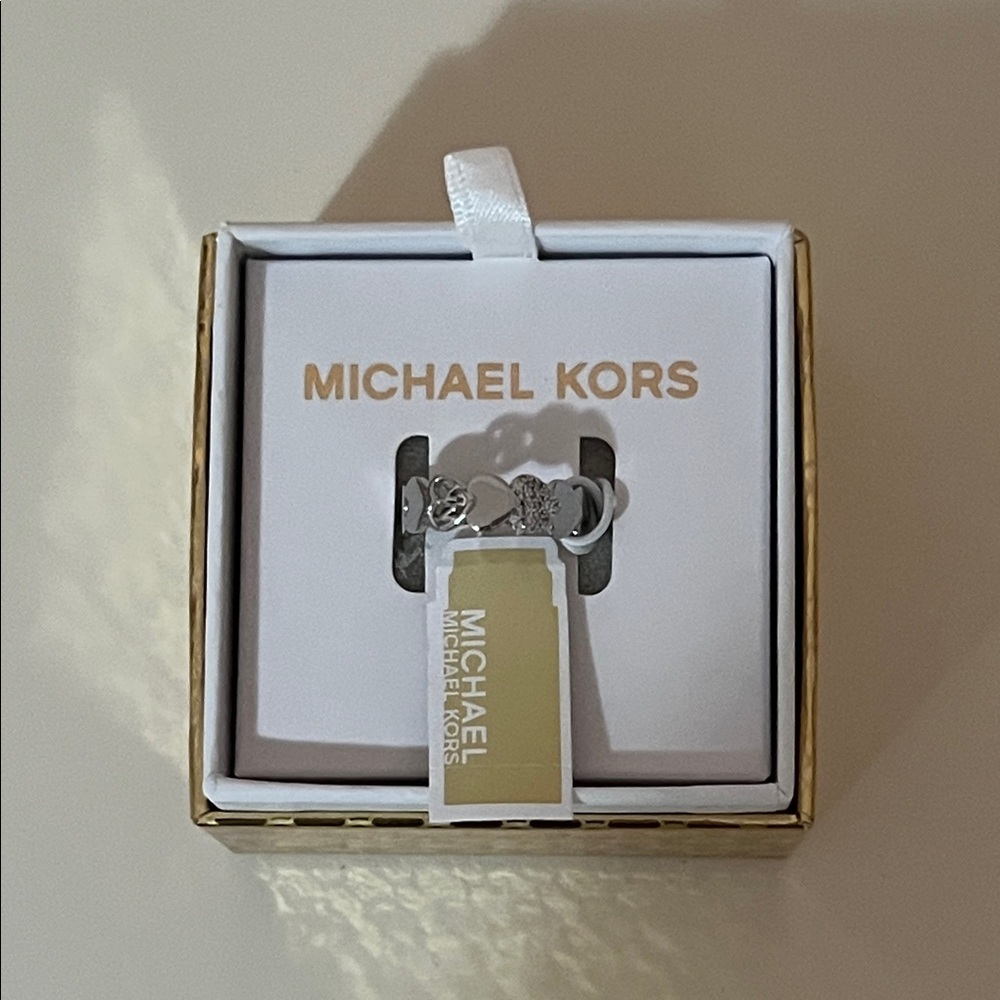 NWT Michael Kors Silver-Tone Heart Ring